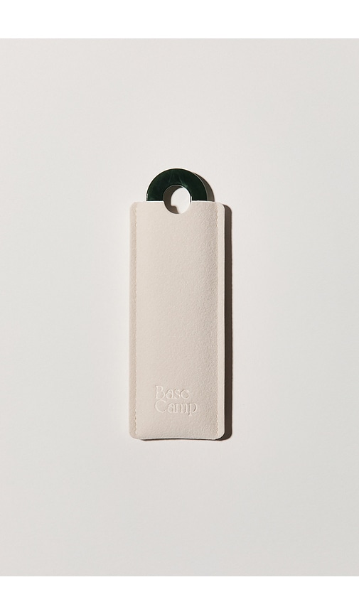  Base Camp Beauty Mod Mini Comb In Dark Green. 