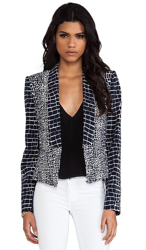 Leeam Blazer