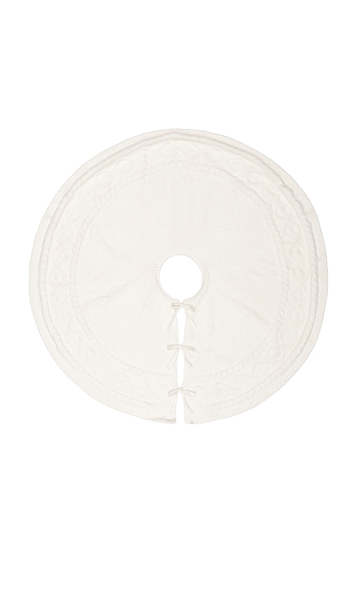 Barefoot Dreams X Revolve Cozychic Cable Holiday Tree Skirt In White
