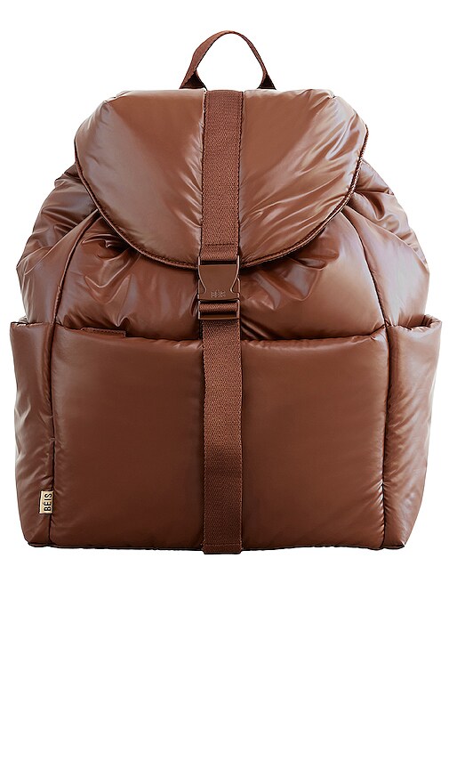 BEIS PUFFY バックパック Maple REVOLVE