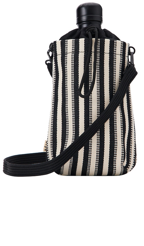 Shop Beis The Summer Stripe Water Bottle Crossbody In 黑色