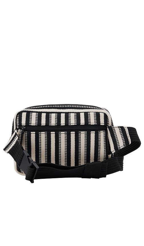 Shop Beis The Summer Stripe Belt Bag In 黑色