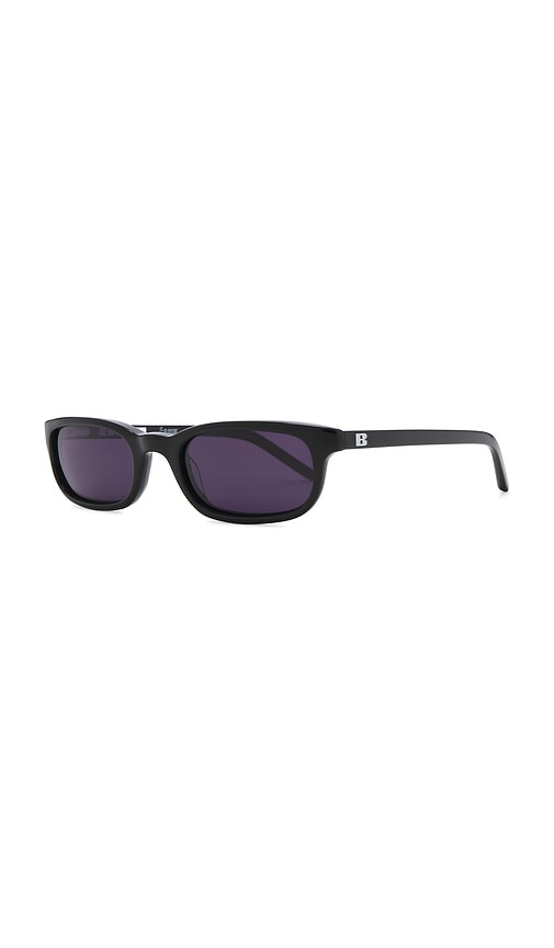 Shop Bru Eyewear Flossie Wayfarer Sunglasses In 漆黑