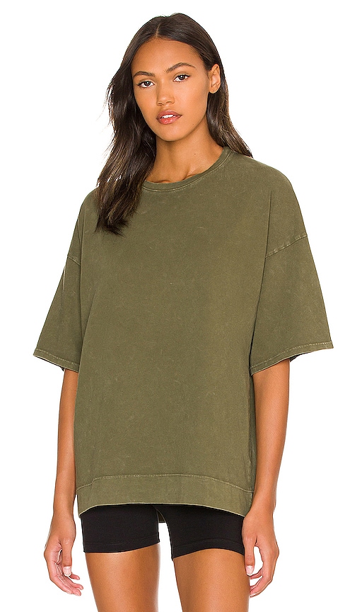 BEYOND YOGA SWEAT BOYFRIEND TEE