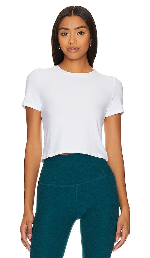 Alo Yoga Womens Revolve Crop Tee : : Clothing, Shoes