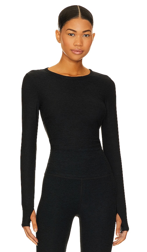 Beyond Yoga Featherweight Sunrise Cropped Top in Black.