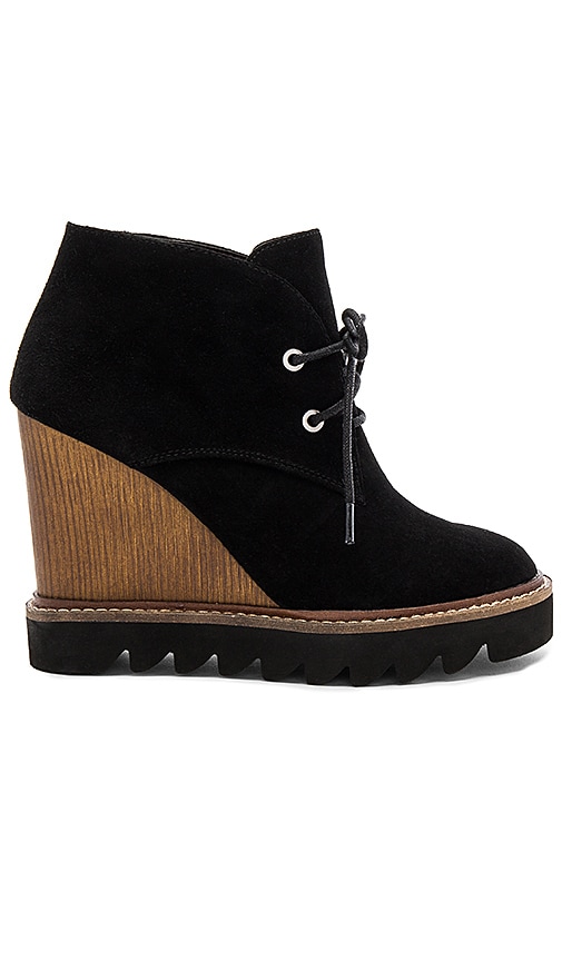 Nariska Wedge Bootie