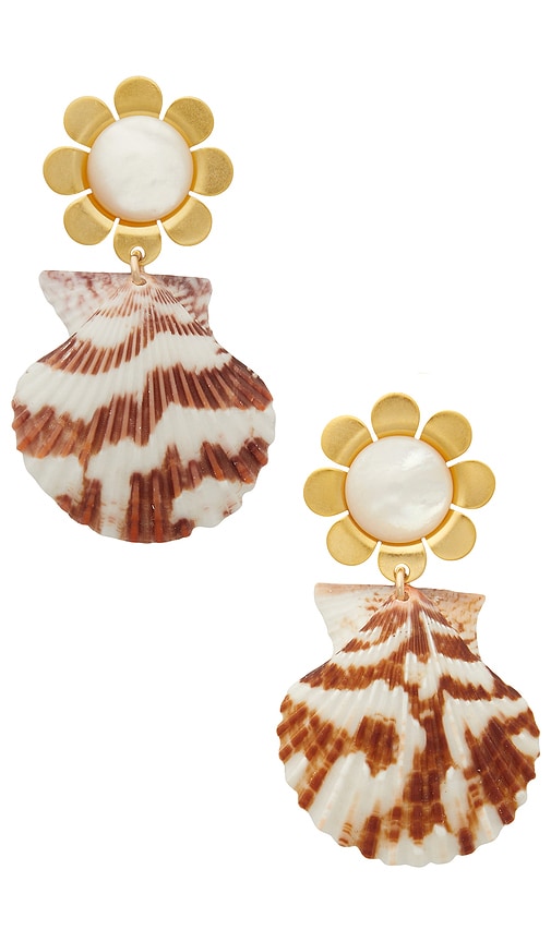 Cora Earrings in Metallic Gold.