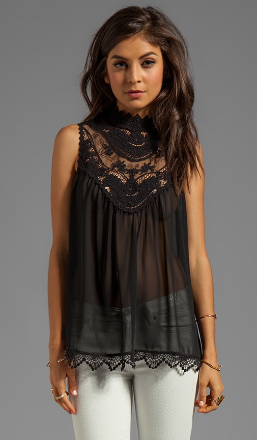 Barque Blouse