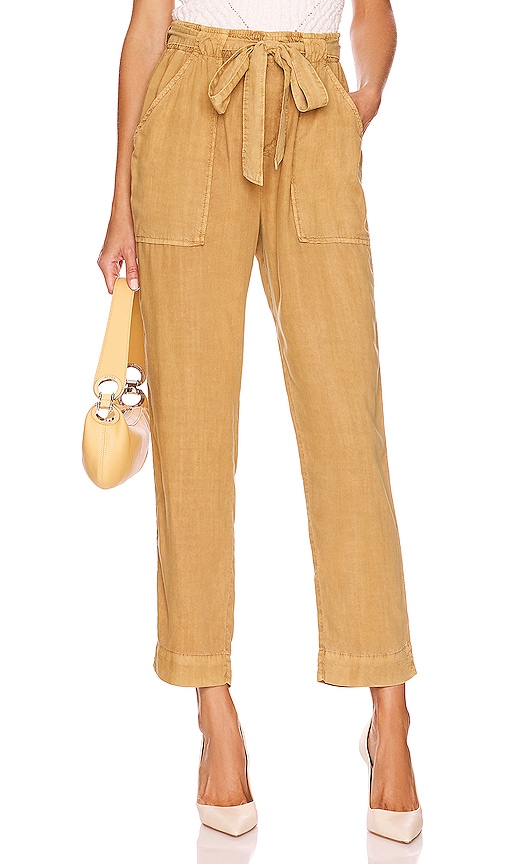 Bella Dahl Belted Patch Pocket Trouser in Golden Wheat REVOLVE