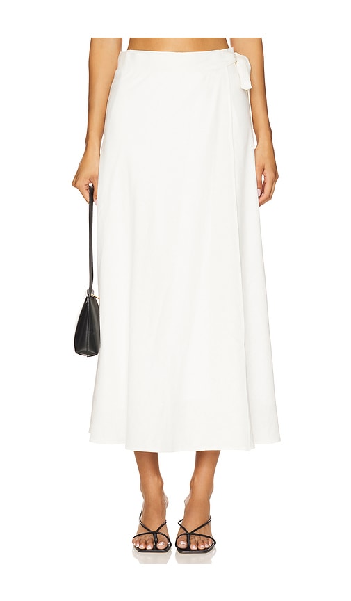 Skirt in White. - size XL (also in L, M)