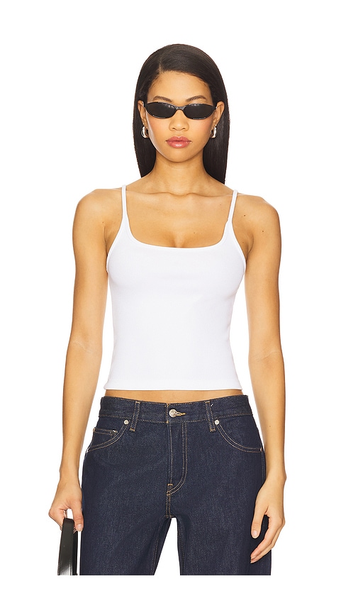 Top in White. - size XL (also in L, M)