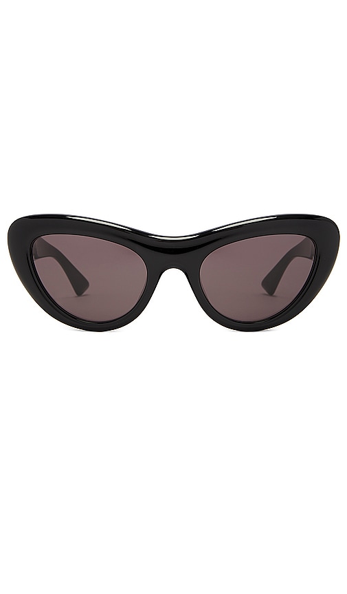 Bottega Veneta Curvy Cat Eye Sunglasses in Black