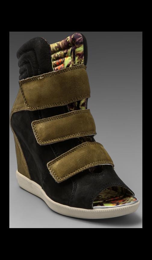 Sneaker Wedge
