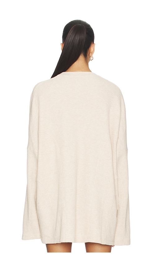 Boys Lie Sweatshirt Hit The Slopes Sporty In Ivory. 