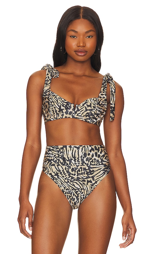Beach Riot Beach Blair Bikini Top In Amour Leopard
