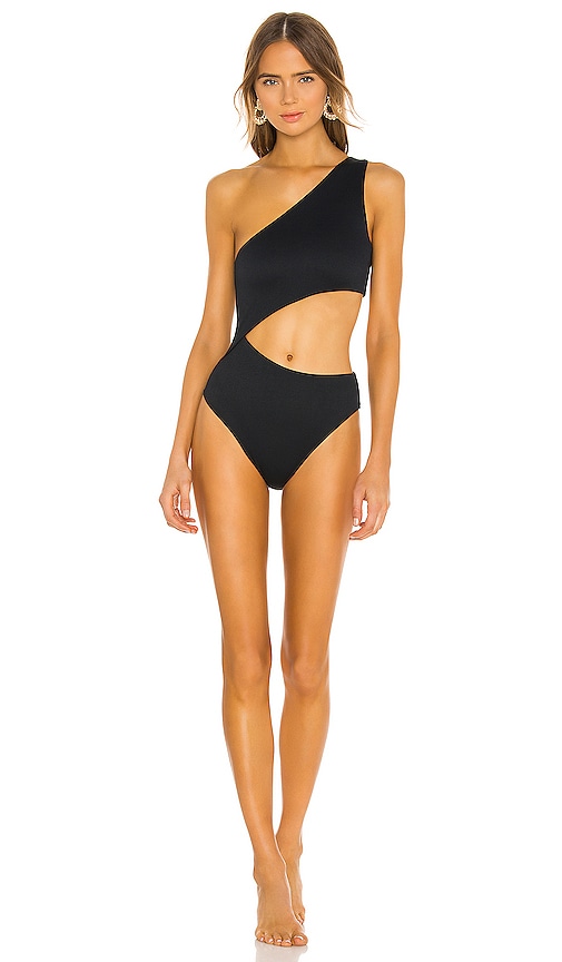 Bringing a Black One-Piece Swimsuit Off the Beach - Sydne Style