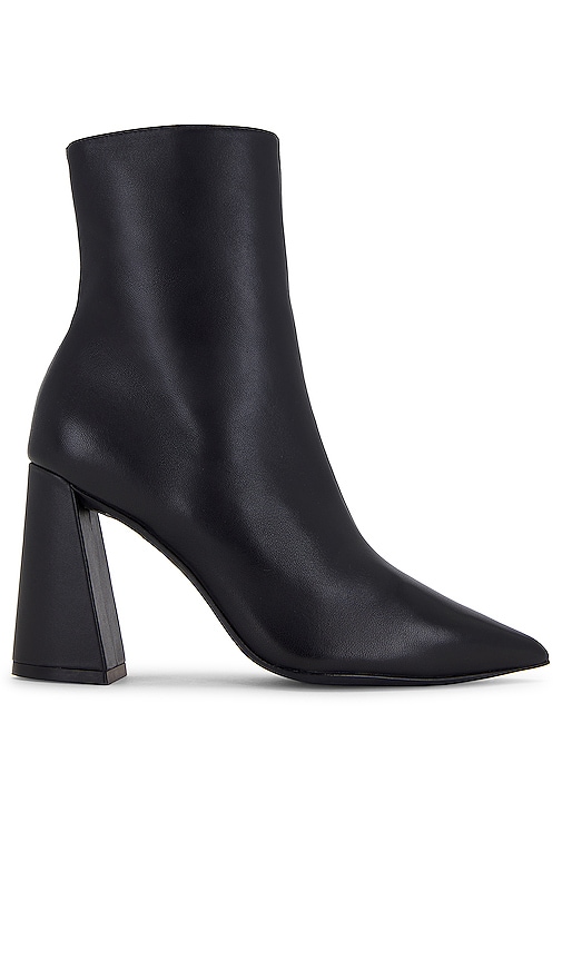 Black Suede Studio Antonia Heel Boot In Black Buffed Nappa Leather