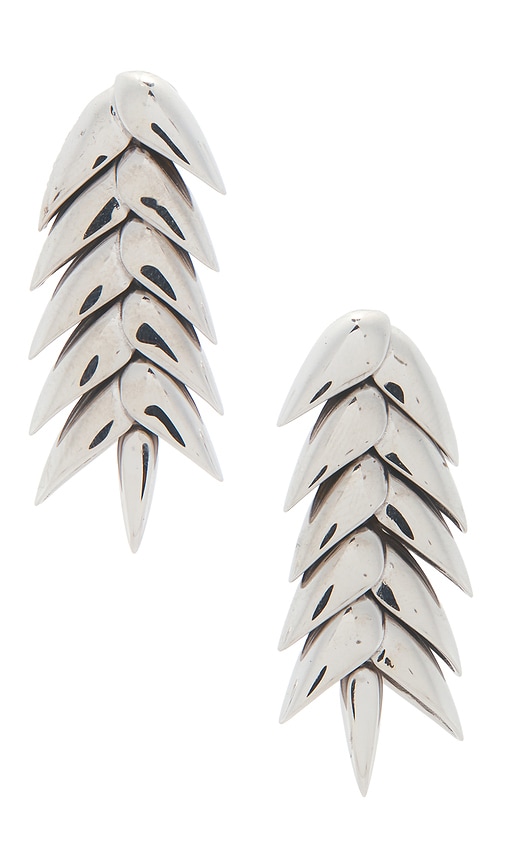 Bevza Spikelet Short Earrings