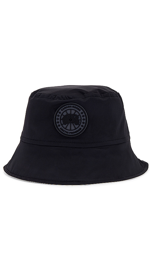 Shop Canada Goose Horizon Reversible Bucket Hat In Black & Northstar White