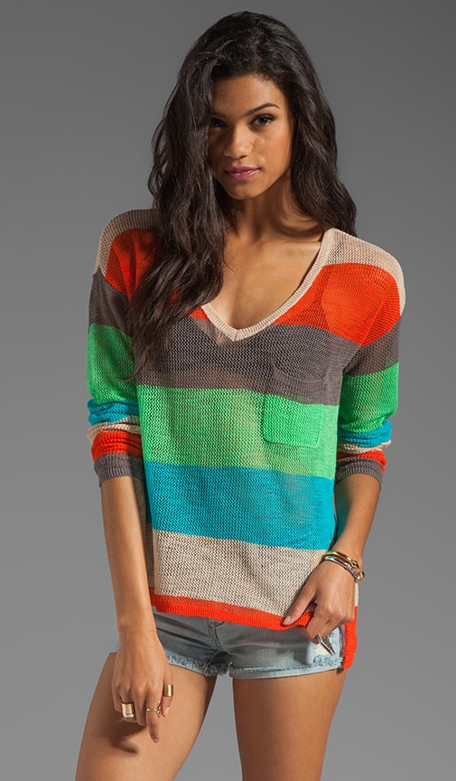 V-Neck Box Tee