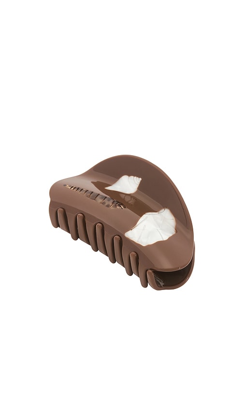 Casa Clara Conch Hair Clip