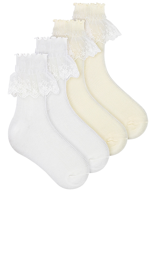 Barefoot Dreams CozyChic Barefoot In The Wild Socks in Cream & Stone