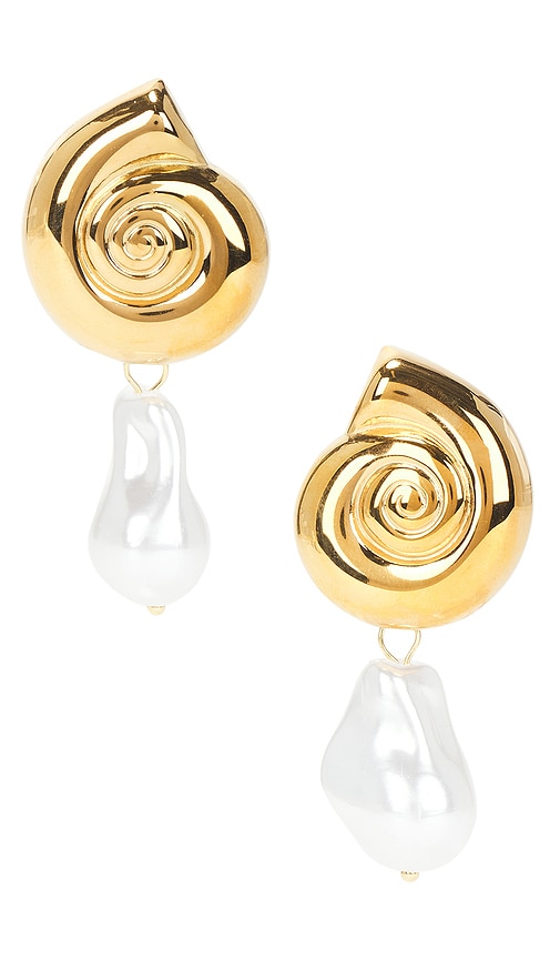 Casa Clara Mist Spiral Pearl Earrings in Pearl
