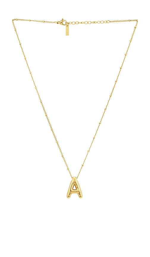 Casa Clara SAUTOIR PENDENTIF AMITY en Metallic Gold Taille K Also en A B C D E G H J L M S T 56 €