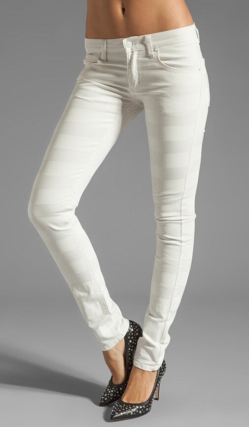 Zip Low