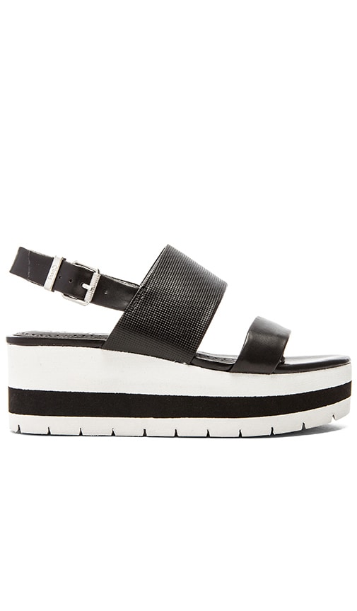 Chandler Sandal