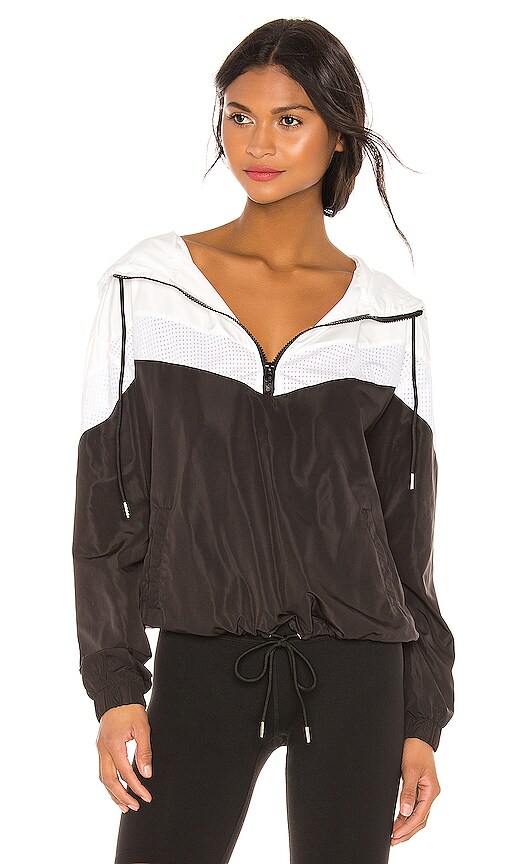 Val Windbreaker