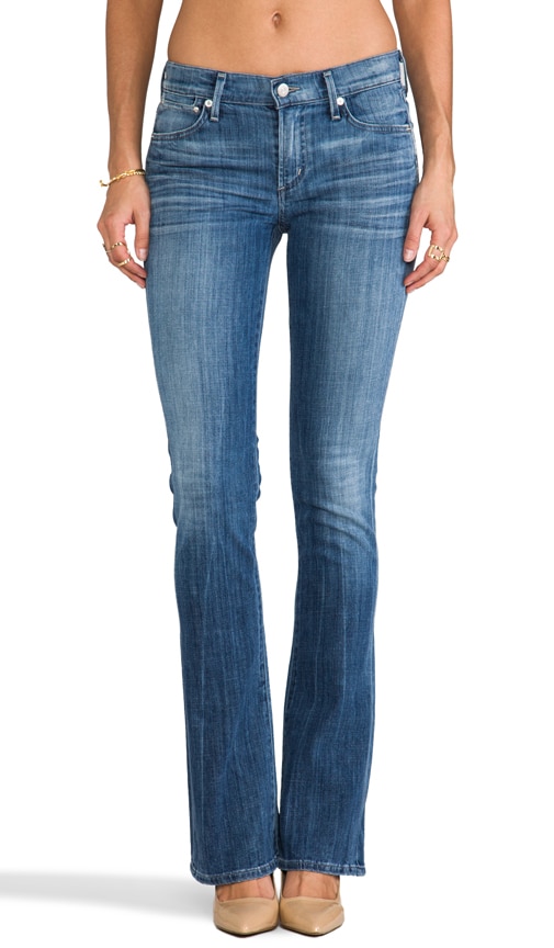 Emmannuelle Boot