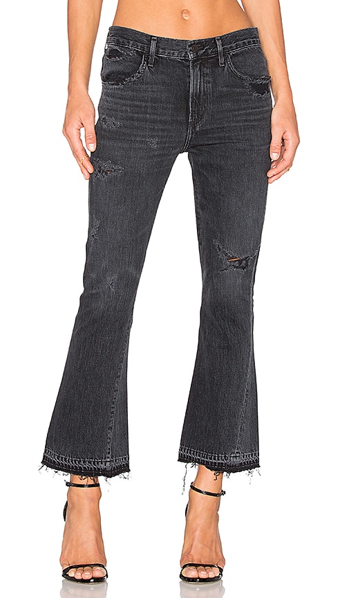 Sasha Twist Flare Crop