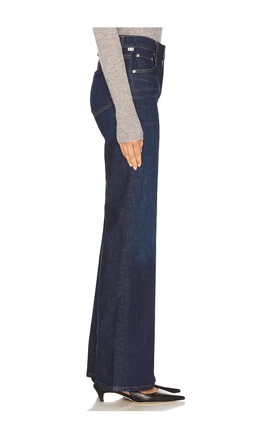 Citizens Of Humanity Ausgestellte Hose Kimberly 70s In Blue. Größe 23. Also In 24, 25, 26, 27, 28, 29, 33, 34. 