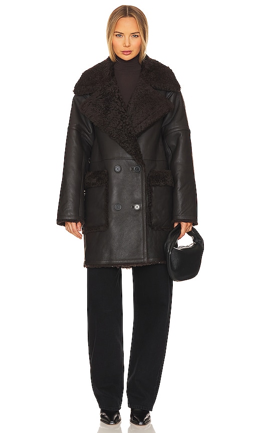 Shop Citizens Of Humanity Elodie Shearling Coat In Mocha Brown Napa