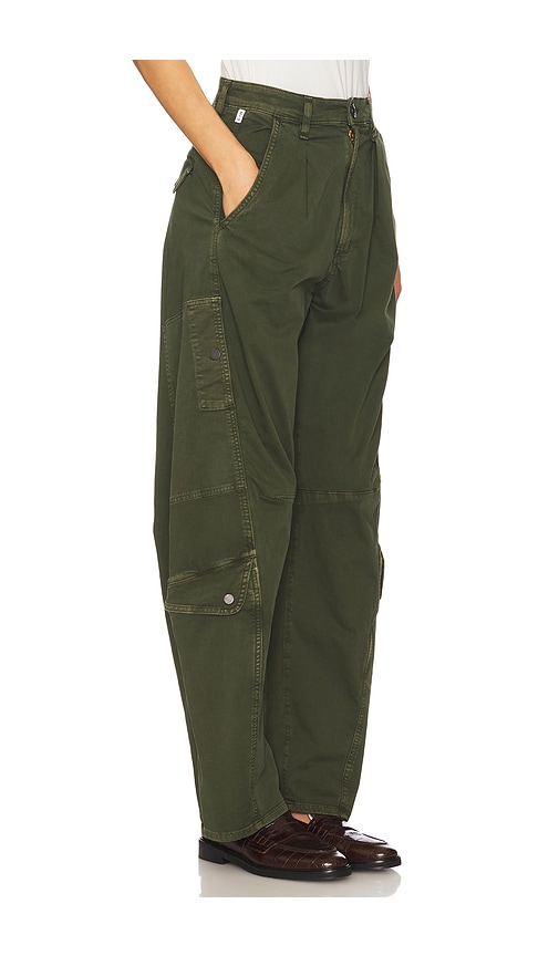 Citizens Of Humanity Flight Pleated Organic Cotton-blend Twill Barrel-leg Pants In Dogwood