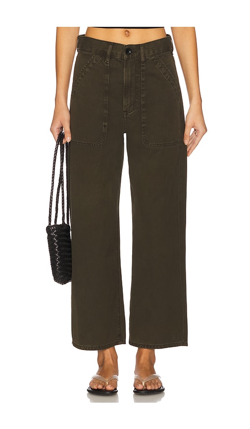 Citizens of Humanity Ayla Cargo Crop in Olive. - size 34 (also in 23, 24, 25, 26, 27, 28, 29, 30, 31)