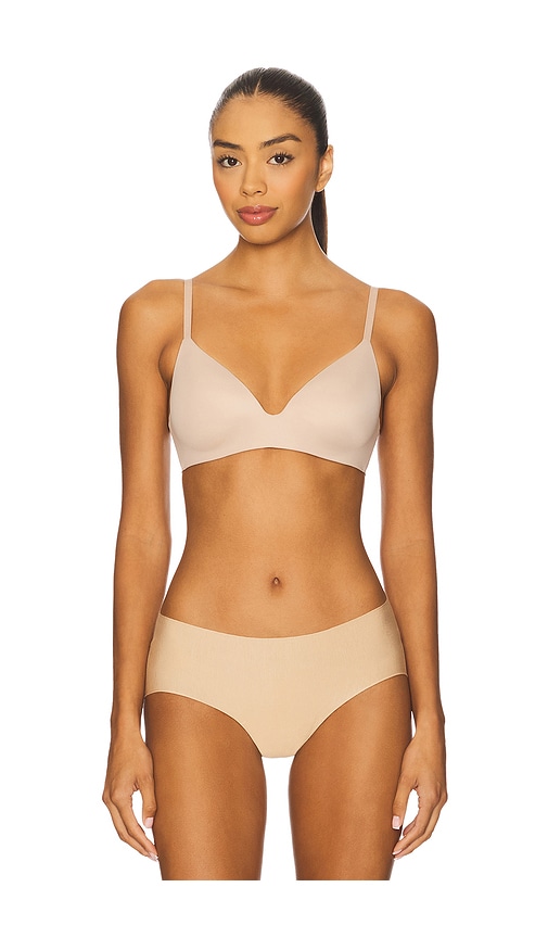 Perfectly Fit Wirefree T-shirt Bra in Nude. - size 34B (also in 34C, 36B, 36C) - Calvin Klein Underwear - Modalova