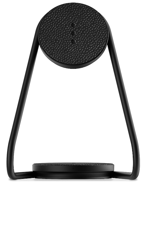 Courant Mag: 2 Classics Magnetic Charging Stand In Black