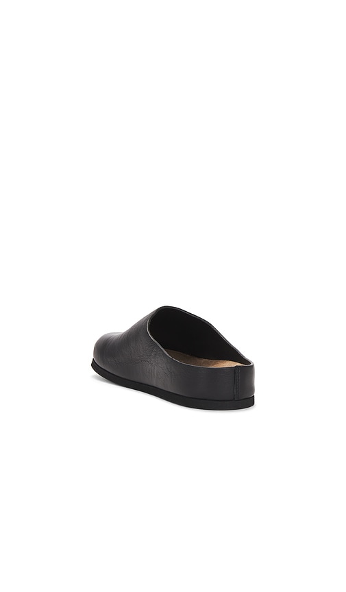  Common Projects Clogs Leather In Black. Größe 37. Also In 36. 