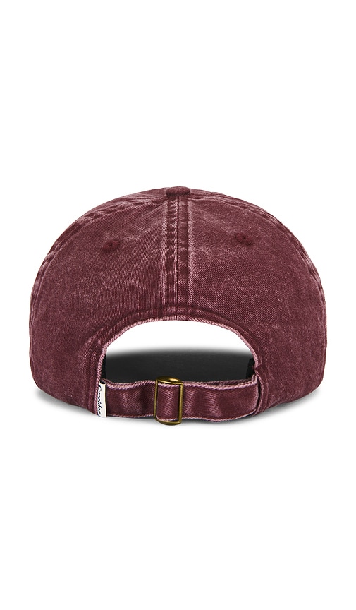 Corridor Script Ny Ny Cap In Burgundy
