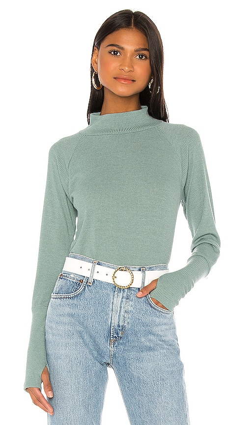 Thumbhole Raglan Turtleneck Tee