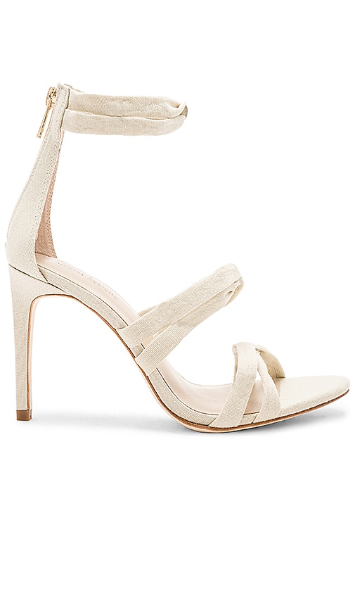 x REVOLVE Marina Heel