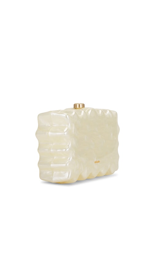  Cult Gaia Clutch Paloma In Ivory. 