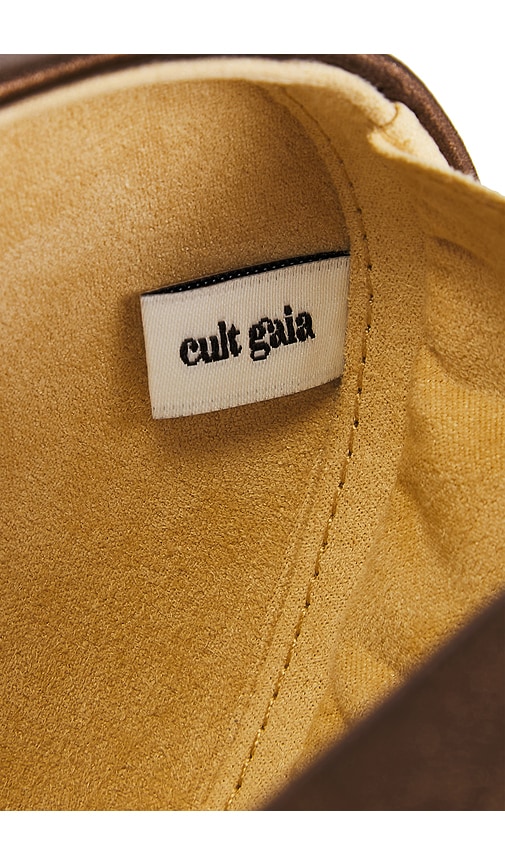 Cult Gaia The Caldera Clutch | Thumbnail 5