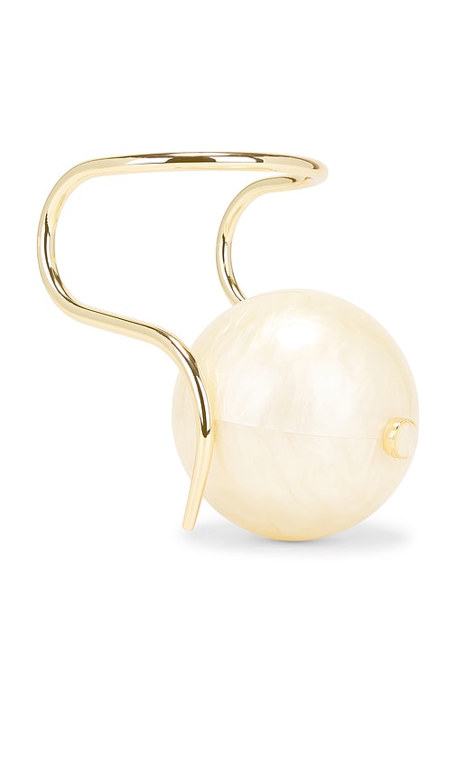  Cult Gaia Tasche Mit Henkel In Ivory. 