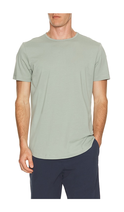 Cuts Curve Hem Tee