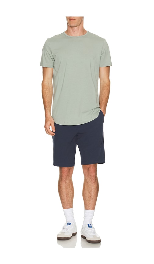  Cuts Shirt Curve Hem In Slate. Größe S. Also In L, Xl/1x. 