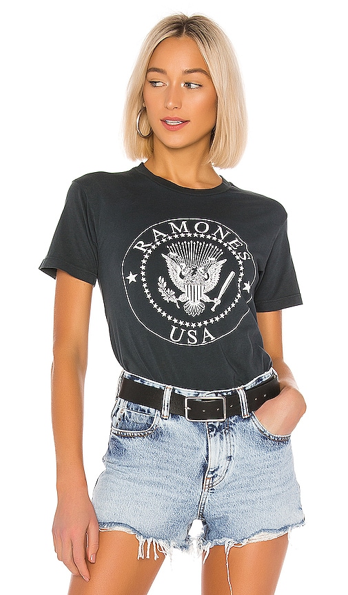 Ramones USA Crest Weekend Tee